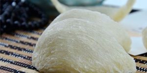 坚持吃燕窝能治疗鼻炎吗？